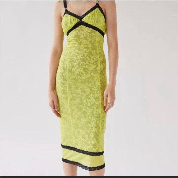 Urban outfitters yellow midi dress - Picture 1 of 7